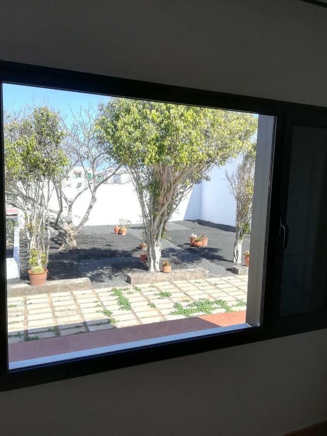 Vivienda Vacacional La Canada Tinajo Dış mekan fotoğraf